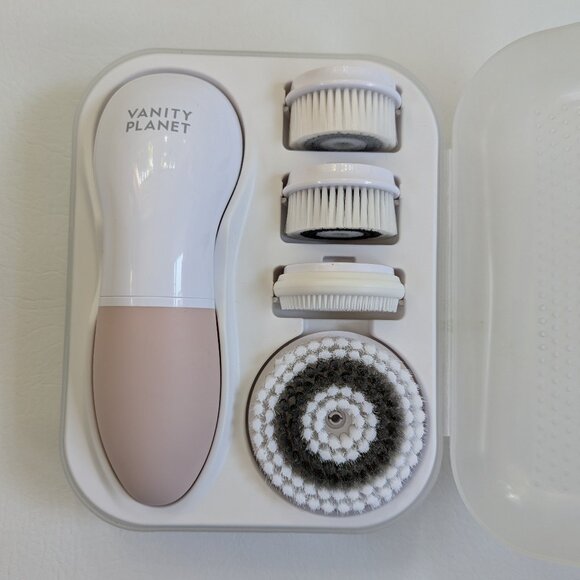 Vanity Planet Raedia Facial Cleansing Brush Battery Powered System & Travel Case - Picture 1 of 4